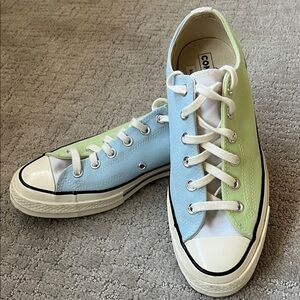 NEW Converse Chuck Taylor All Stars Unisex Womens 9.5 Mens 7.5 - half Blue/Green